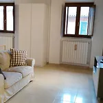 公寓 Lally House 佩萨罗